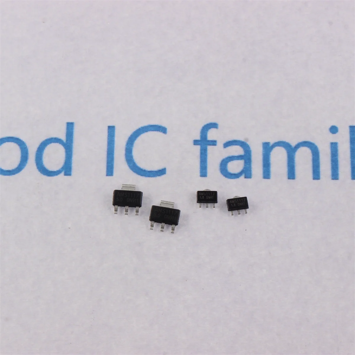 10pcs AMS1117 3.3V 5V 1A SOT-89 AMS1117-3.3S AMS1117-5.0S SOT89 sot223 Low Dropout Linear Voltage Regulator LDO IC Chip