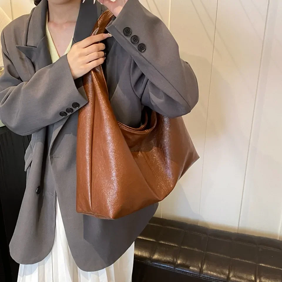 Designer Large PU Leather Hobo Underarm Bags Lady Fashion Shoulder Party Bag for Women New Trend Y2K Casual Handbags and Purses