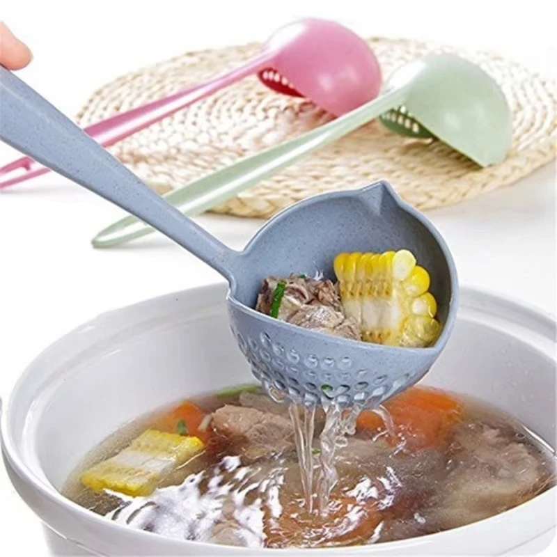 1 Piece Wheat Straw 2 in 1 Soup Spoon Long Handle Soup Spoon Kitchen Soup Pan Spoon Straining Ladle with Filter Strainer
