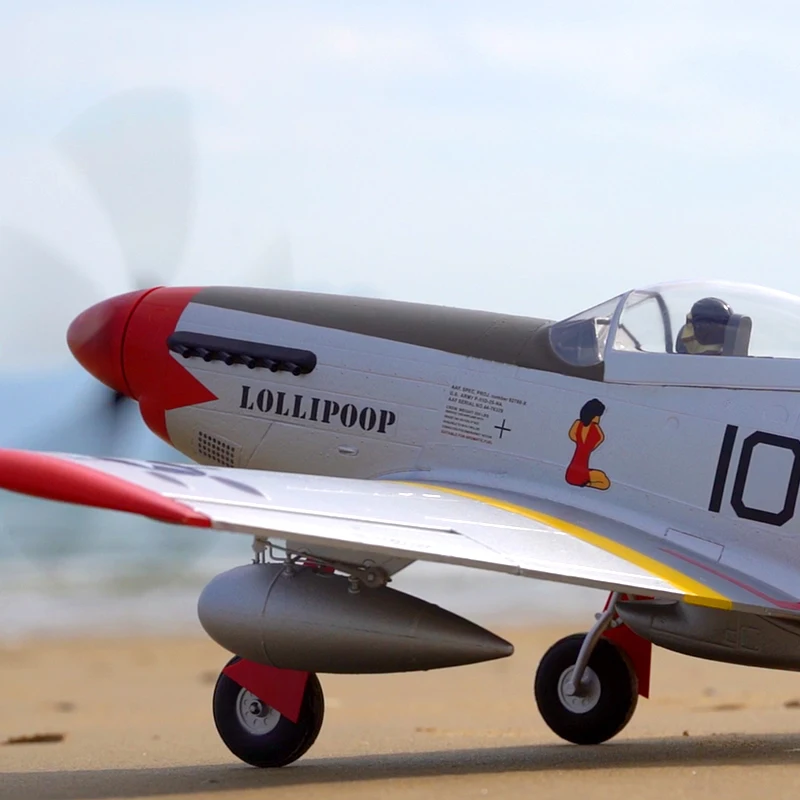 Arrows 850mm P-51D Mustang Fixed-Wing Remote Entry-Level Aircraft ModeControl With Vector Flight Stabilization System PNP /RTF