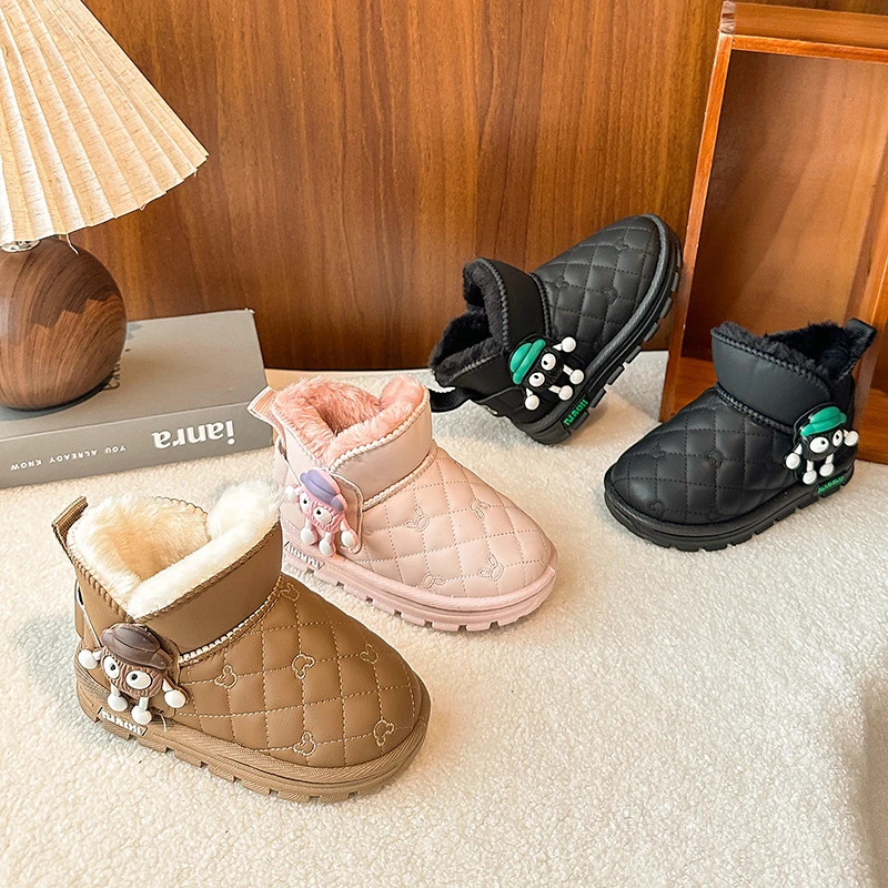 2025 الأطفال أحذية الثلوج سميكة حذاء قطني شتاء دافئ مقاوم للماء الجلود المضادة للانزلاق تصميم بنين بنات دافئ أفخم حذاء طفل