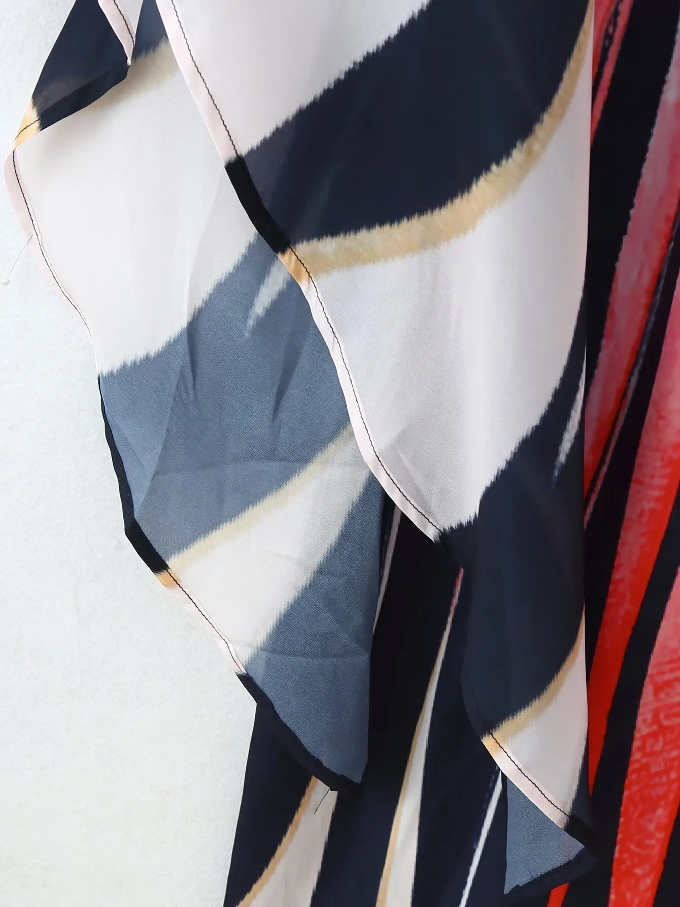 Sexy Damenkleider mit dünnen Schulterträgern, modische langärmelige, rückenfreie, bedruckte lange Kleider, elegantes, schickes Sommer-Partykleid – Detail 8