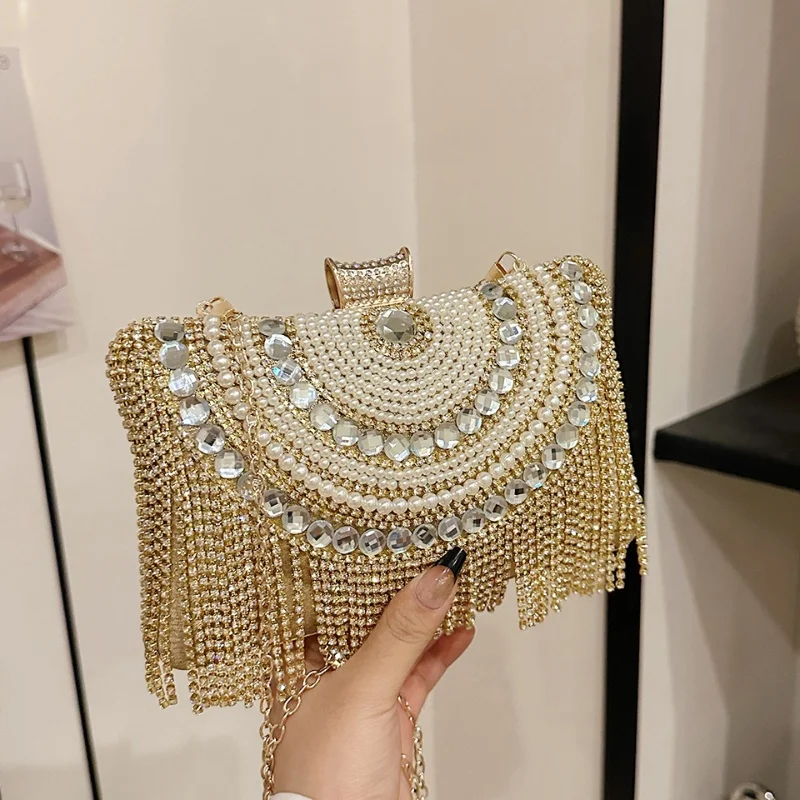 

2025 Rhinestones Tassel Clutch Diamonds Beaded Metal Evening Bags Chain Shoulder Messenger Purse Evening Bags For Wedding Bag
