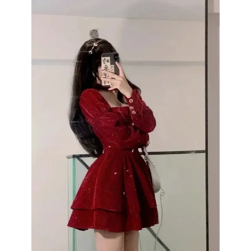 Korejepo mujeres francés cuello cuadrado Vestido de terciopelo Otoño Invierno fino Navidad Año nuevo bata vestidos diosa dulce Vestido 2024