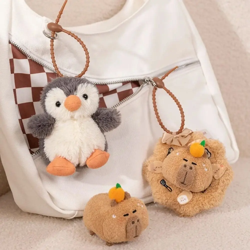 Soft Capybara Wreath Plush Keychain Creative Funny Capibara Bag Pendant Keyring Cute Capybara Plush Doll Bag Hanging