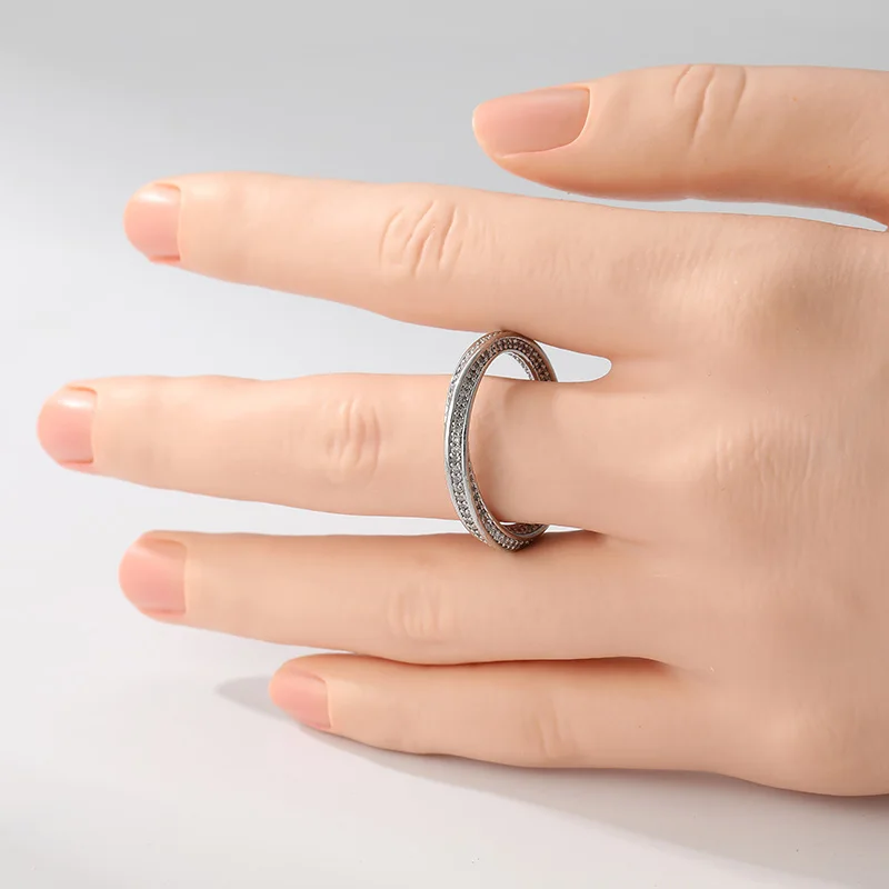 Exquisiter Micro-Pavé-Ring mit weißen Zirkonia für Damen, ästhetisch, silberfarben, geometrisch, für den Alltag, Partyschmuck, Jubiläumsgeschenk – Detail 1