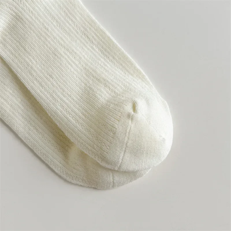 Damen-Strümpfe mit Ausschnitten, lässige, lange Socken, atmungsaktives, dünnes Netzdesign, modischer, süßer Stil, gestapelte Socken. – Detail 20