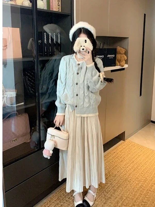 

plus Size Women's Knitted Sweater Coat with Embroidered Braided Design High Waist Pleated Skirt Autumn Faion Set