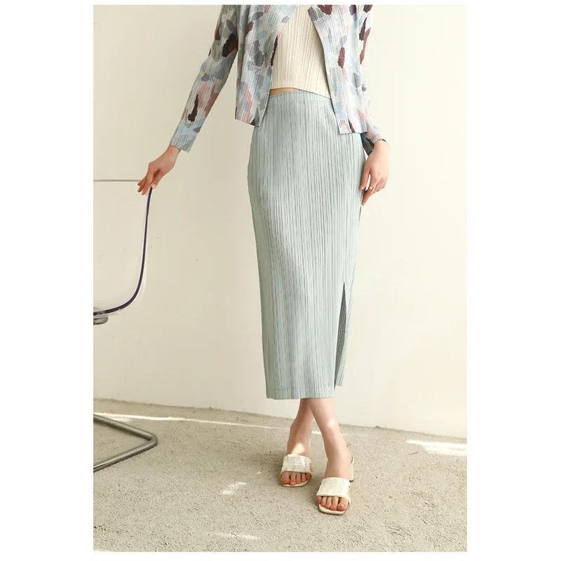 QICHE New Ladies Spring Summer Bottoms Luxury Pleated Craft Elegant Commute Style Front Slit Versatile Casual Skirt