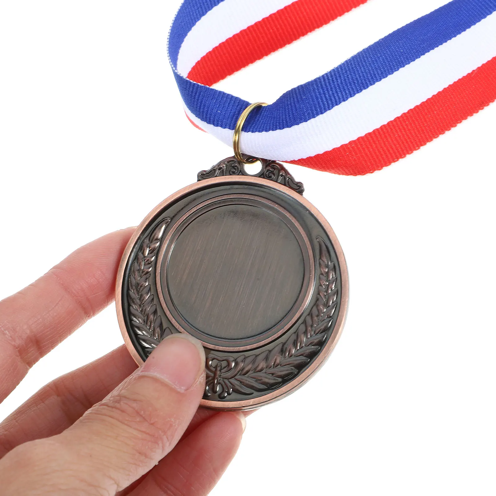 

6pcs Sports Metal Medals Awards Competition School Athletic Recognition Zinc Alloy Hanging Medal Lanyard Champions Trophy Winner