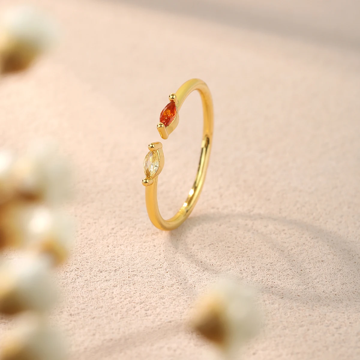 خاتم نسائي من حجر الزركون اللامع من كينيتيال قابل للتعديل للنساء لون ذهبي خاتم مجوهرات كريستالي أنيق للنساء #3