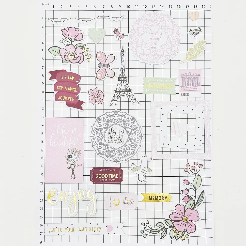 Kreative Papierschnittformen mit Blumenmuster und Goldfolie für Scrapbooking, Journaling und DIY-Kartenherstellung – Detail 4