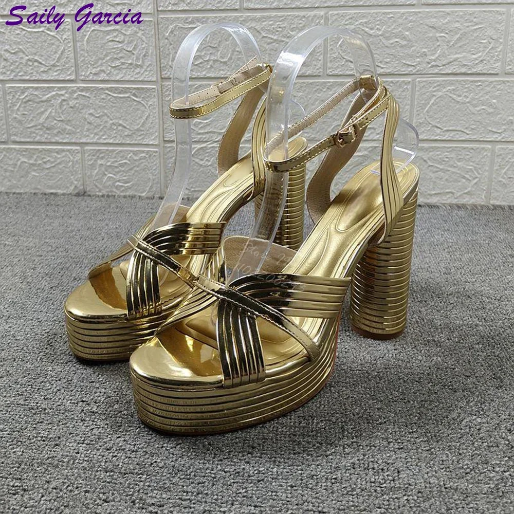 

Римские сандалии с перекрестной завязкой на платформе, круглый носок, пряжка, ремешки, квадратный каблук, искусственная кожа, новинка 2023 года, летняя женская модная повседневная обувь