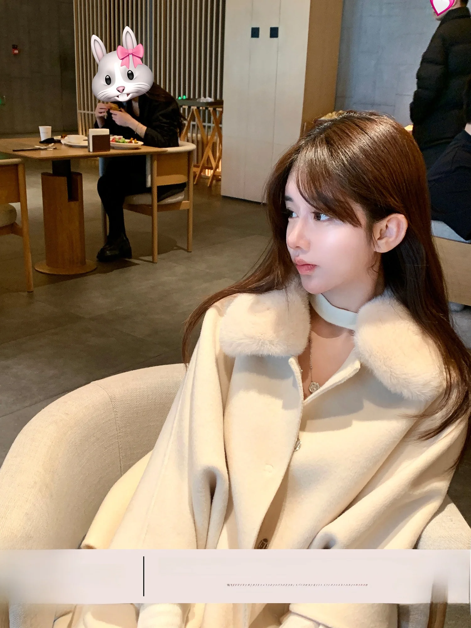 

Шерстяное пальто Ele для девочек с воротником из норки, Liif Highlan Book Cowl Ne, из австралийской шерсти, зимнее, утепленное, фасон «летучая мышь»