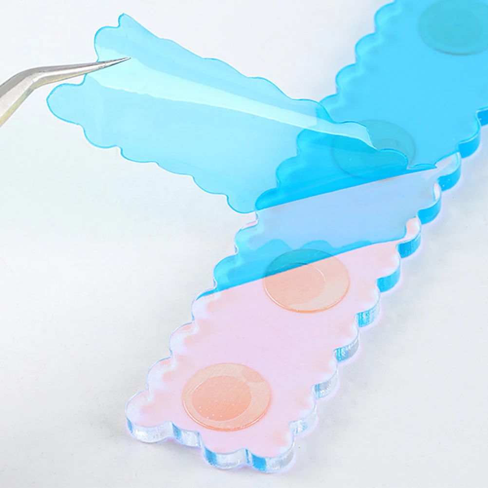 

1 Set Of Nail Art Practice Rack Acrylic Display Holder Convenient Nail Stand For Nail Technicians