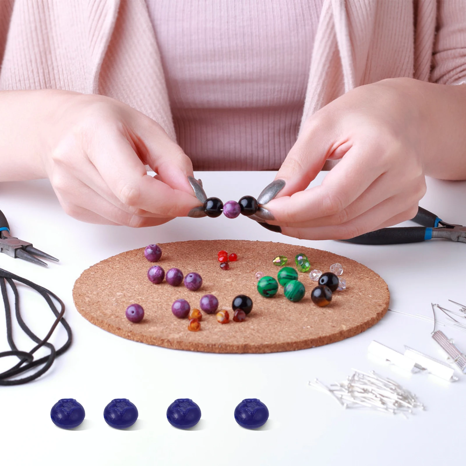 

50pcs Simulated Resin Blueberry Artificial Fruits Decorative Lifelike Home Decor Mini Blueberries Fruit Model Handmade Crafts