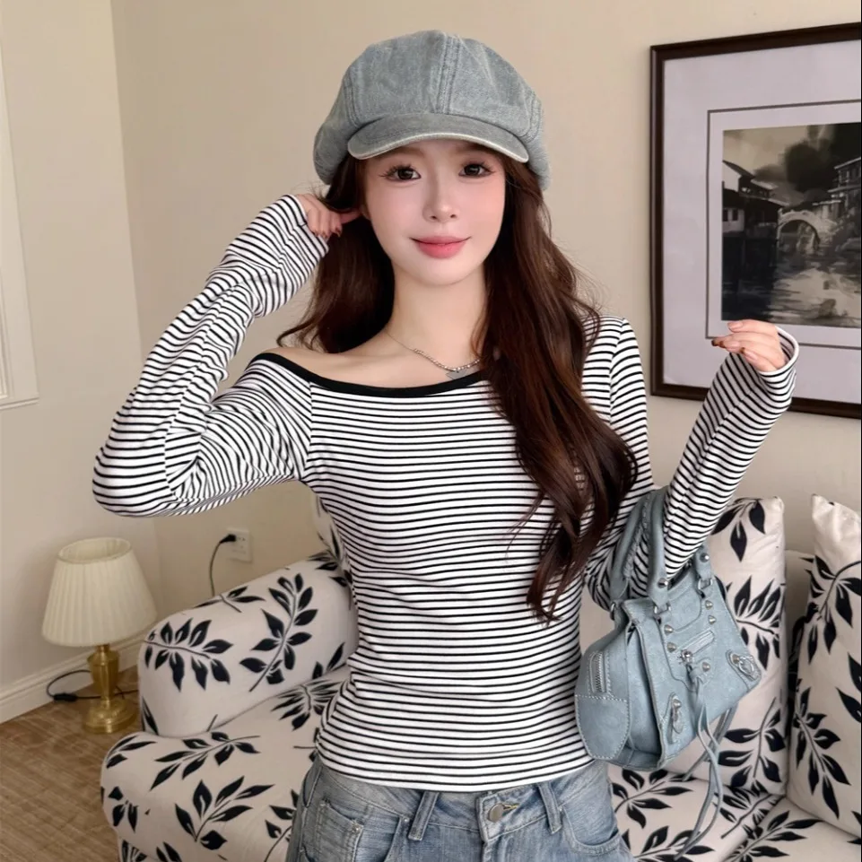 Automne nouveau Sle femmes coupe ajustée longue Sve T-irt Camere rayure oulder épissage une pièce avec coussin de poitrine fille chaude Sle