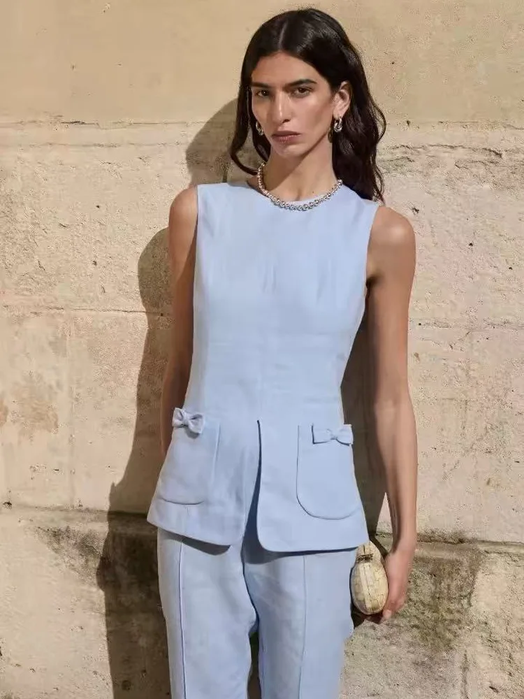 Fashionable  Blue Slim Fit round Neck Vest with  Knot Design Early Autumn Jacket And Seven Inch Pants Set for Women