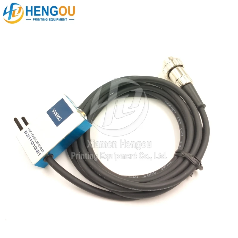 

Offset Printing Machine Parts 93.110.1321 Sensor Photocell OPT RS PROX 93.110.1321 Sensor Printing Machine Part