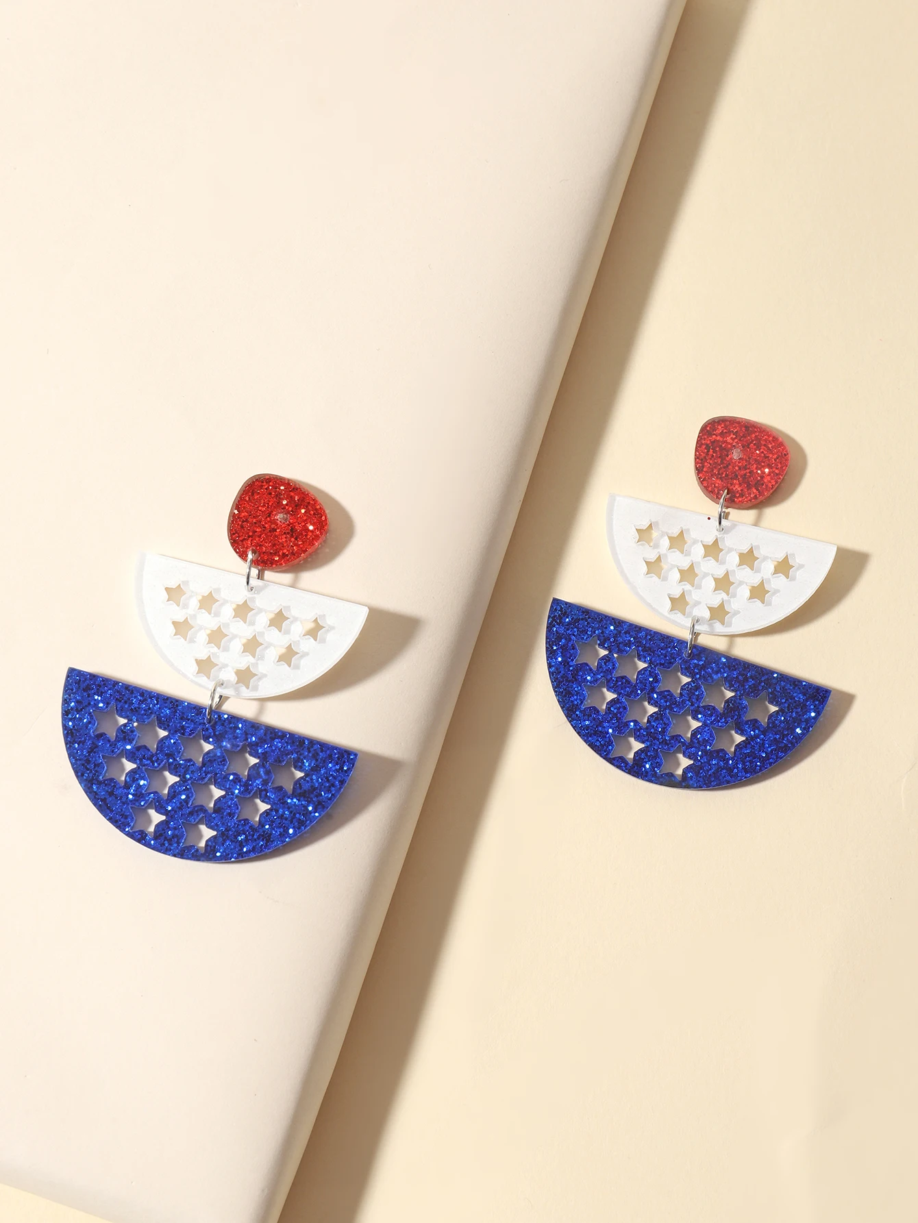 1pair Glittering Acrylic USA F - Women Accessories Usa 评论和价格
