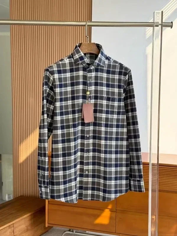 เสื้อเชิ้ตแขนยาวลำลองผ้าวูลสไตล์อิตาเลียนแบบ Old Money