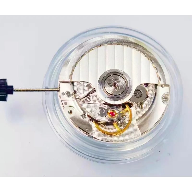 ملحقات حركة الساعة لـ A10 بثلاثة أيدي تقويم واحد سويسري أصلي حركة جديدة محفورة باللون الأبيض