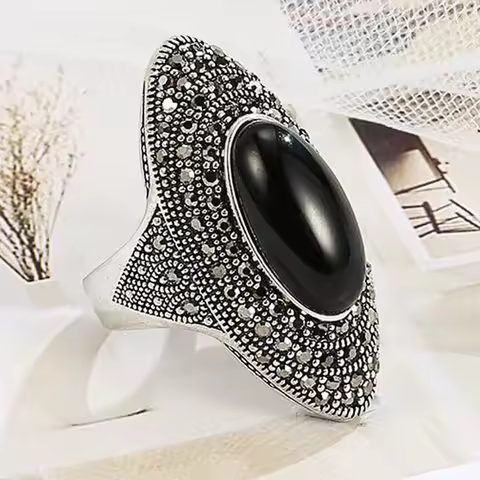 925 Sterling Silver Charming Black Stone Finger Ring Female Luxury Women Anniversary Party Accessories Vintage Style Jewelry