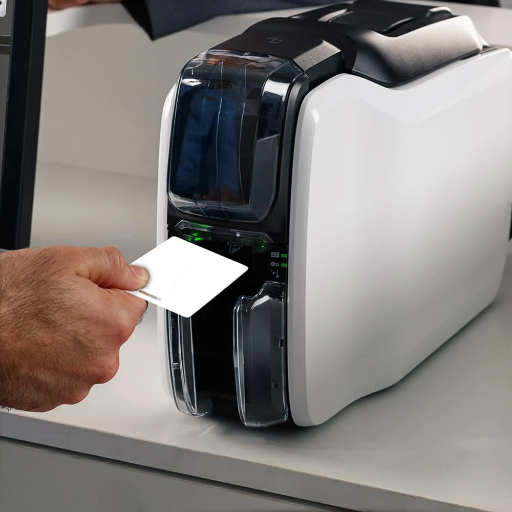 บัตรประจำตัว RFID TK4100 ความถี่ 125 กิโลเฮิร์ตซ์ แบบเหนี่ยวนำ พร้อมช่องสำหรับใส่กุญแจ