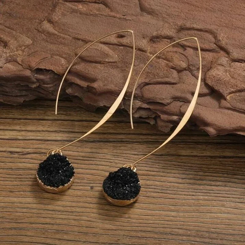 

Vintage Minimalist Black Color Dangle Earrings For Women Fashion Jewelry 2024 New Custom Jewelry