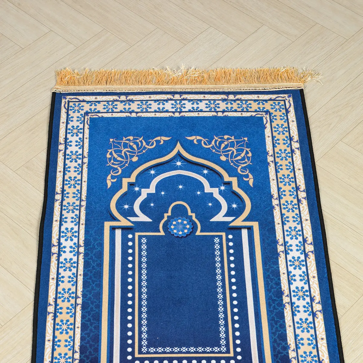 Islamic Muslim Prayer Rug Soft Prayer Mat with Tassels for Pilgrimage Activities Non-slip Foldable Home Prayer Rug Mat Eid Gifts