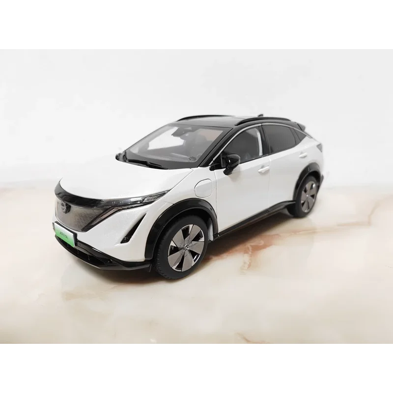 

Diecast 1:18 Scale Original NISSAN ARIYA Pure Electric Alloy Car Model Collectible Toy Gift Souvenir Display Ornament