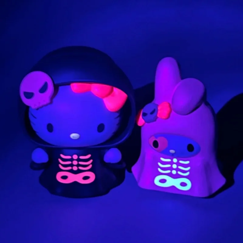 

TOPTOY Family Halloween Mischief Night Series Blind Box - Collectible Jade Guigou KT Toy for Trendy Halloween Gift