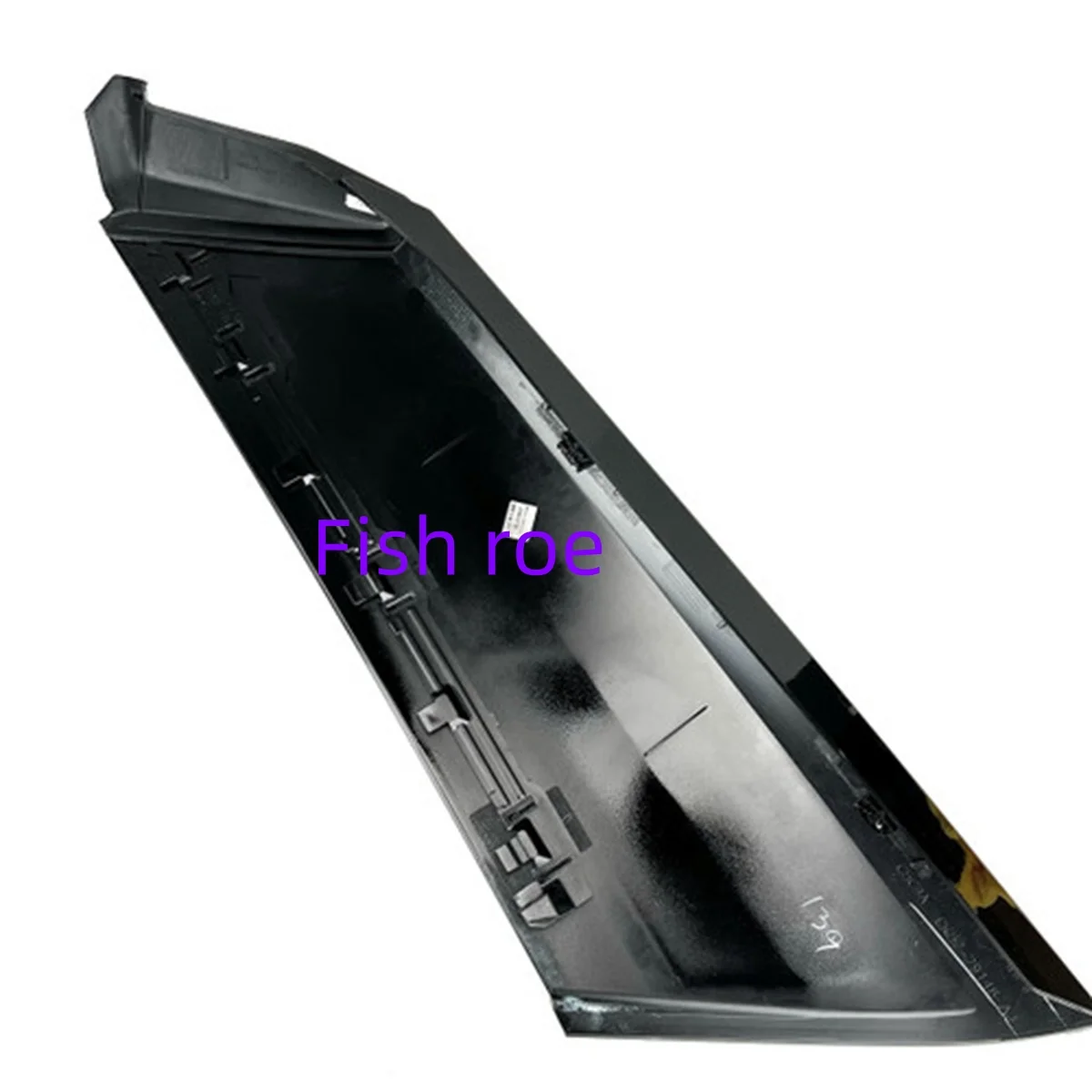 Range Rover D-pillar exterior trim panel LR102625 LR076491 LR048078 LR037548 LR102624 LR076492 LR048124 LR037545