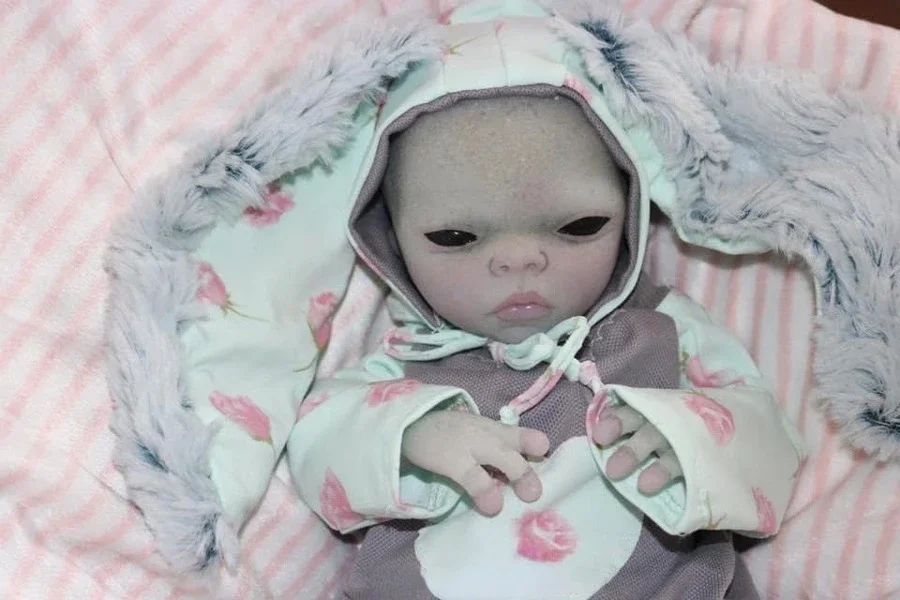 15Inch Reborn Doll Kit Imani Alien Baby Premie Sise Levensechte Soft Touch Unpainted Unfinished Reborn Kit