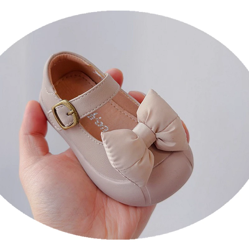 

2025 New Baby Walkers With Cute Lace Bowtie-knot Apricot Beige Soft Infant Flats Shoes Toddler Girls Dress Shoes For Birthday