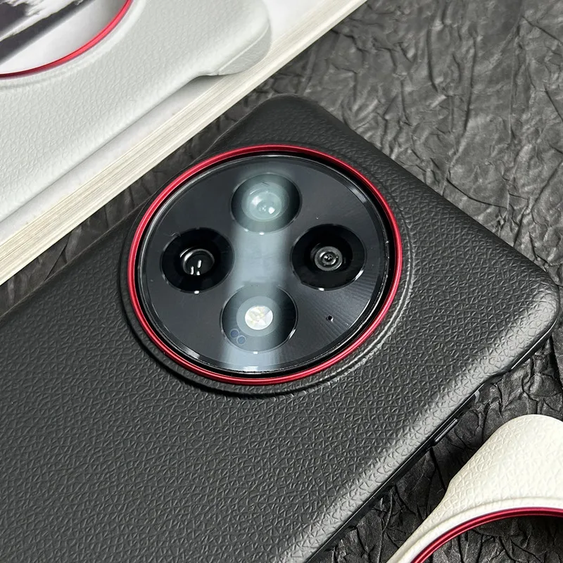 حافظة ظهر صلبة من الجلد بدون إطار رفيعة للغاية لهاتف OnePlus 13/13R/ACE 5 Pro غطاء مغناطيسي فاخر نصف ملفوف