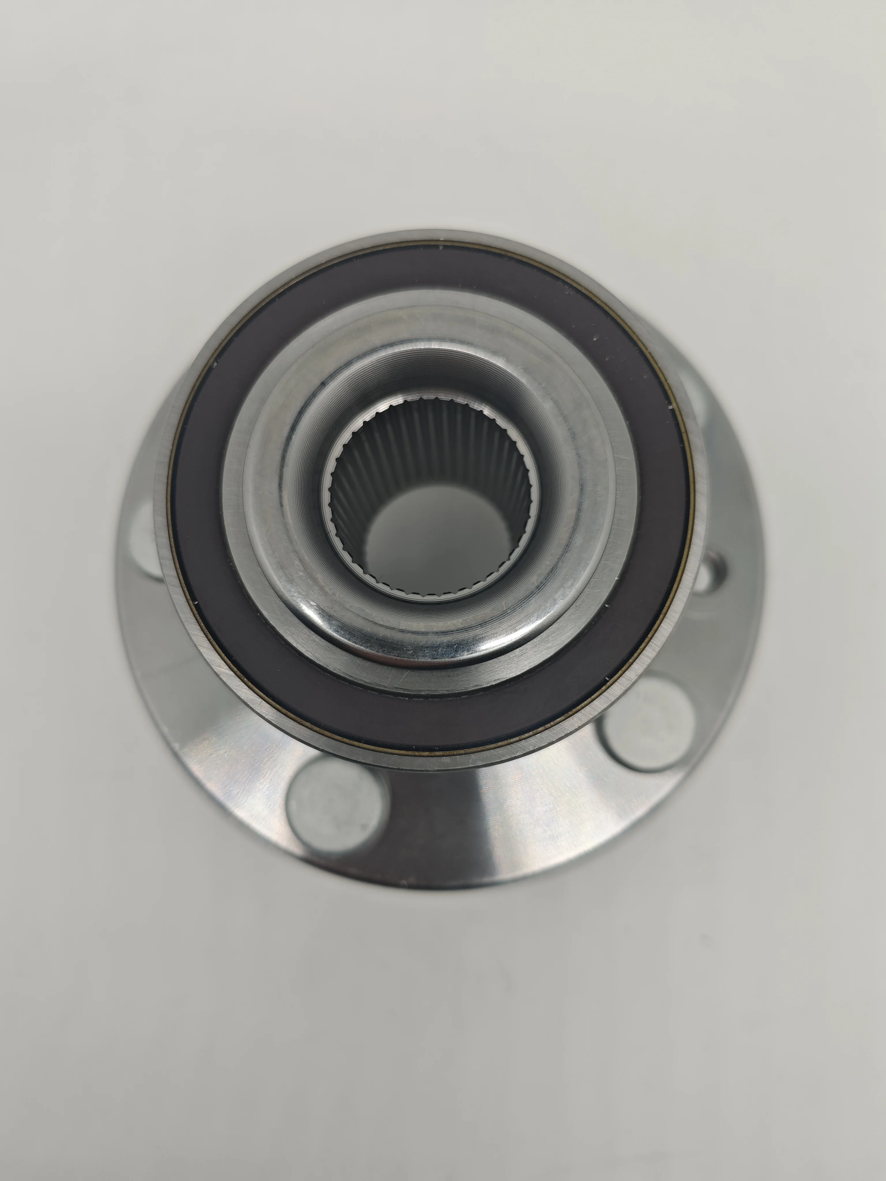 LR 003157 -VLB Ступица подшипника переднего колеса в сборе для LAND ROVER Freelander 2 2008-2015