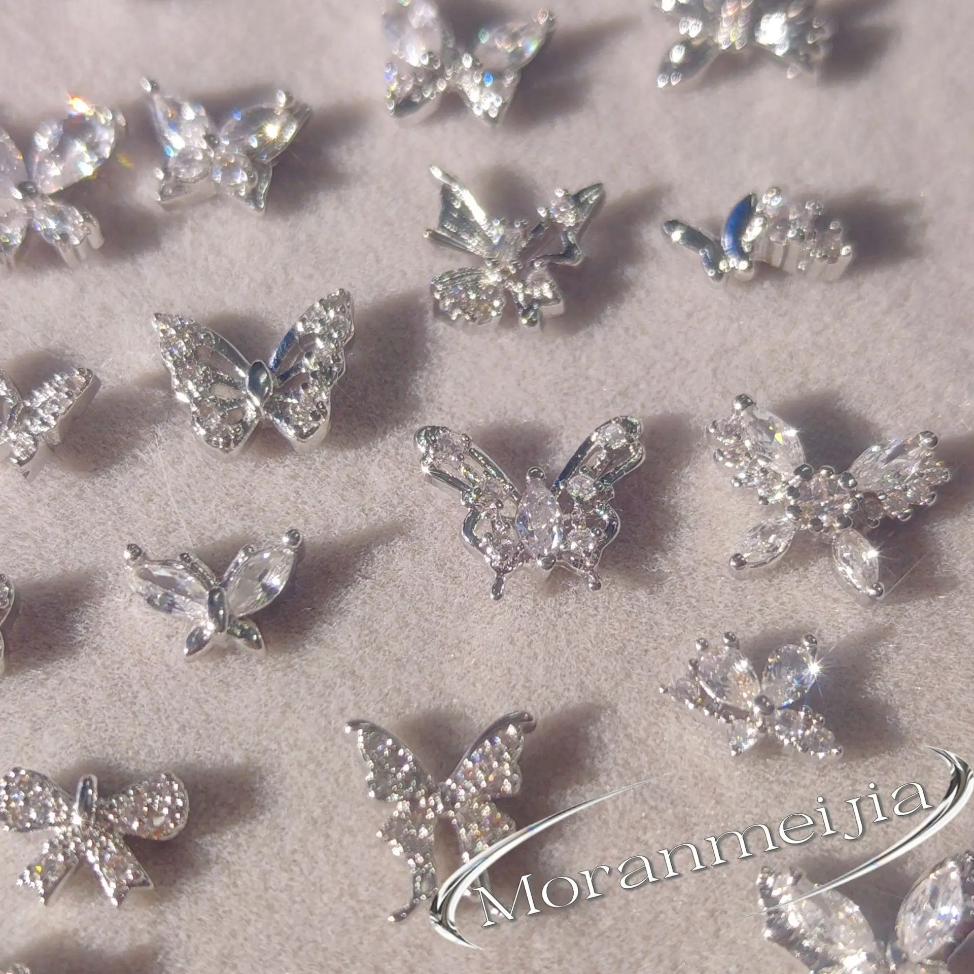 10pcs/pack 3D Mini Butterfly Nail Ornaments, Sparkling Zircon Series Luxury Manicure Charms Press on Nails Supply Tool