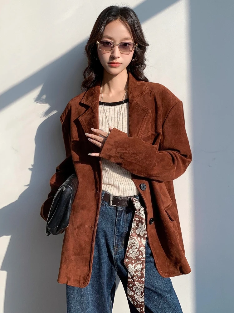 เสื้อแจ็คเก็ตหนังแท้สไตล์วินเทจสำหรับผู้หญิง ฤดูใบไม้ร่วง ฤดูหนาว 2025 รุ่นใหม่ ระดับไฮเอนด์ เรียบง่าย สวมใส่สบาย ทรงหลวม ทำจากหนังแพะแท้