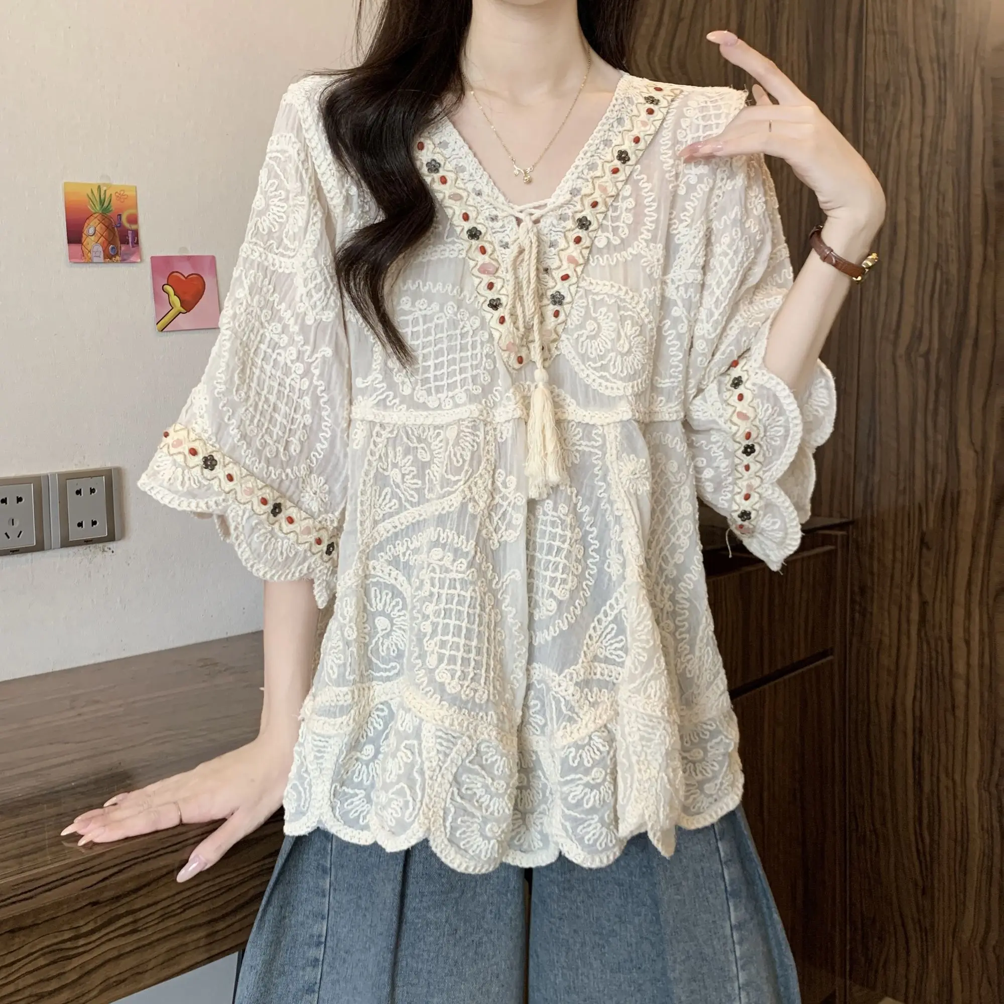 

2025 Summer New Bohemian Embroidered Lace Top Women's Thin Large Size Fat Mm Unique Sunscreen Blouse
