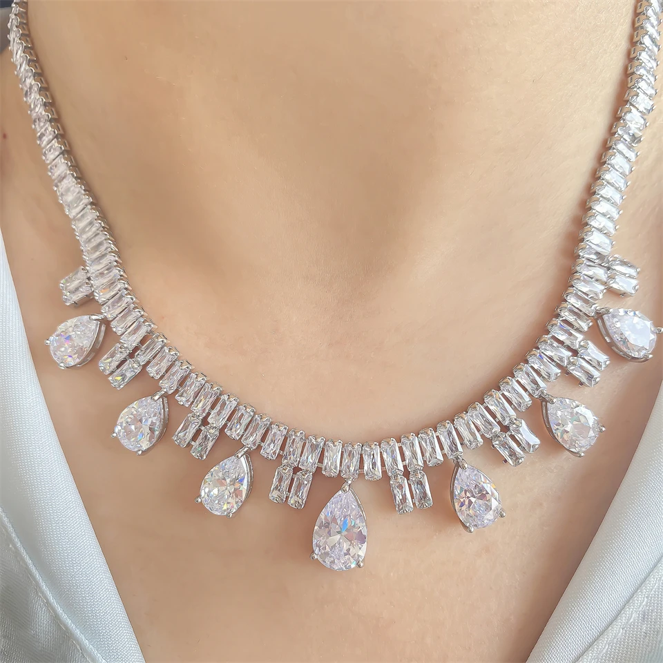ZAKOL Funkelndes AAA-Kubikzirkonia-Set mit großen Wassertropfen-Ohrringen und Halskette, luxuriöser Brautschmuck für Hochzeiten und Partys – Detail 10