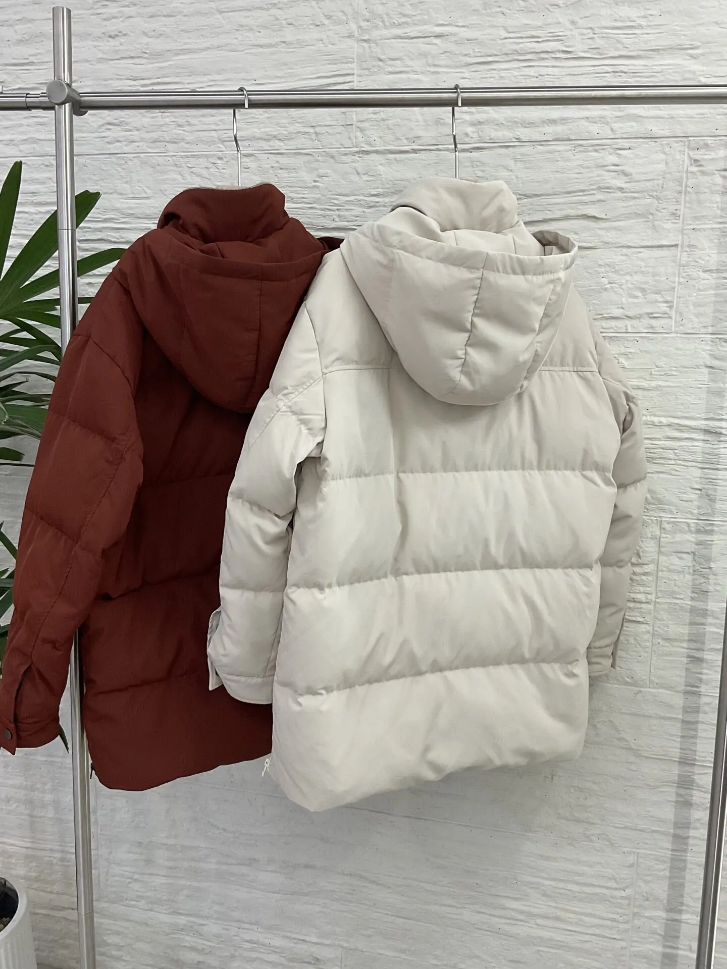 سترة نسائية جديدة من Goose Down لعام 2026، طراز عصري للجنسين، ملابس خارجية دافئة غير رسمية متعددة الاستخدامات