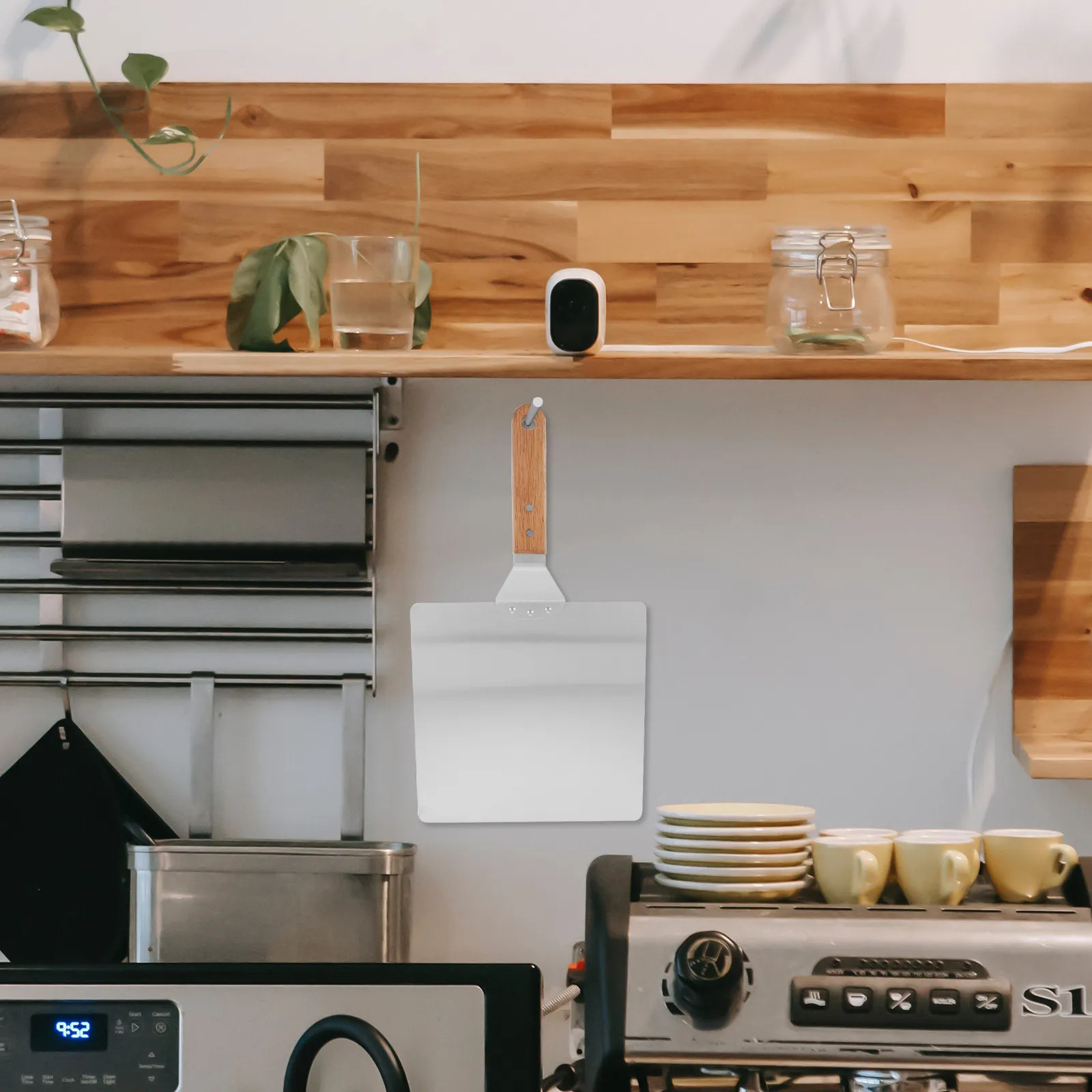 

Лопатка для пиццы из нержавеющей стали с ручкой из натурального дерева, нескользящая, термостойкая, для домашней пекарни, ресторана, 1 шт.