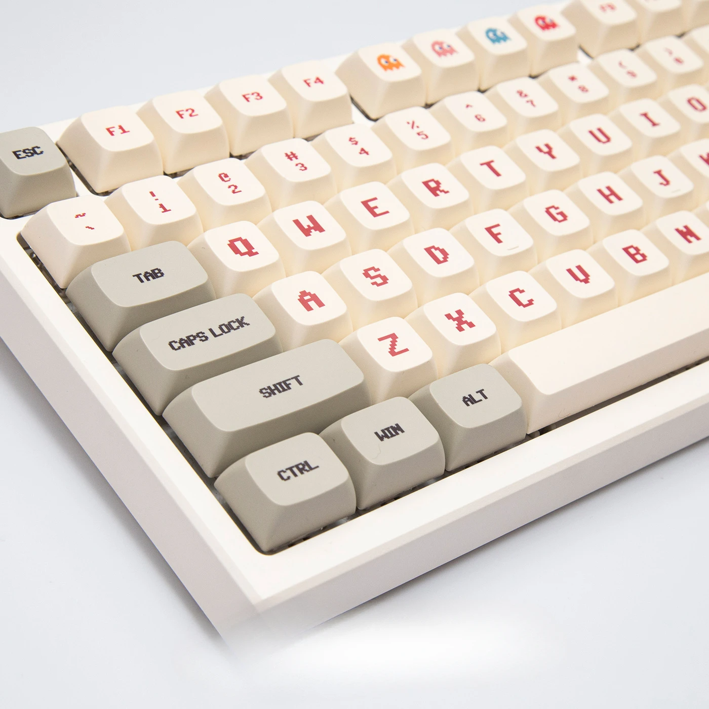 

Красный и белый игровой автомат keycap XDA ретро wind PBT61/64/84/87/980/104