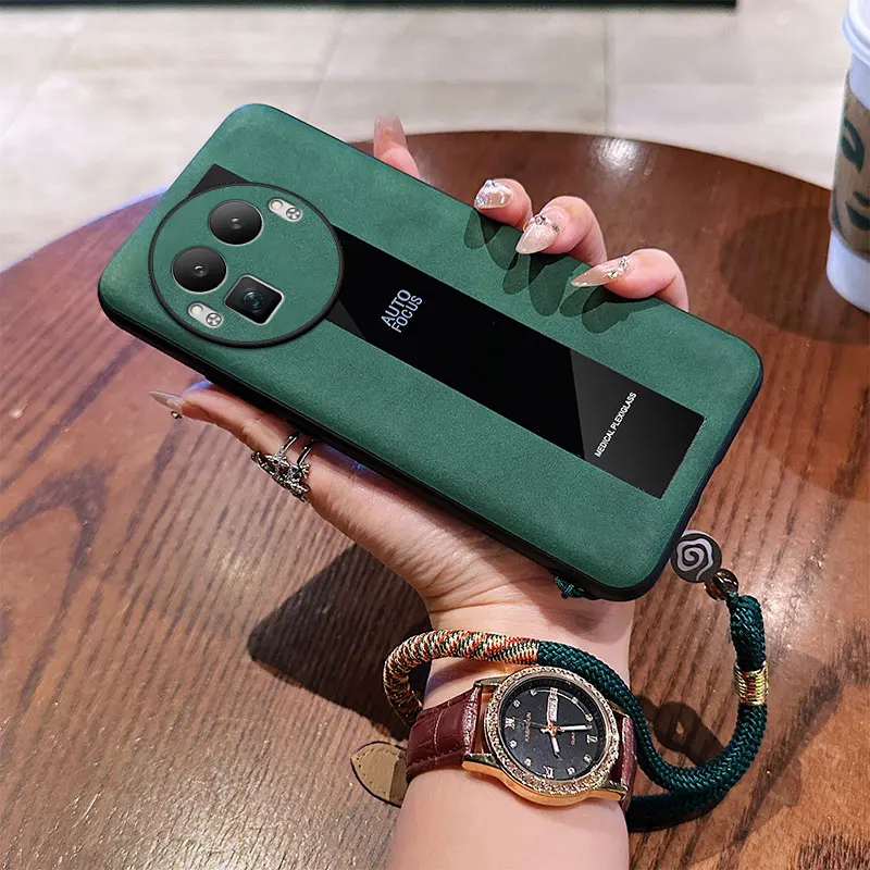 Realme GT 8 Proケース 新型 無地 レザー 古風 ブレスレット付き 耐衝撃 カップルケースカバー Realme GT8用 耐衝撃ケース