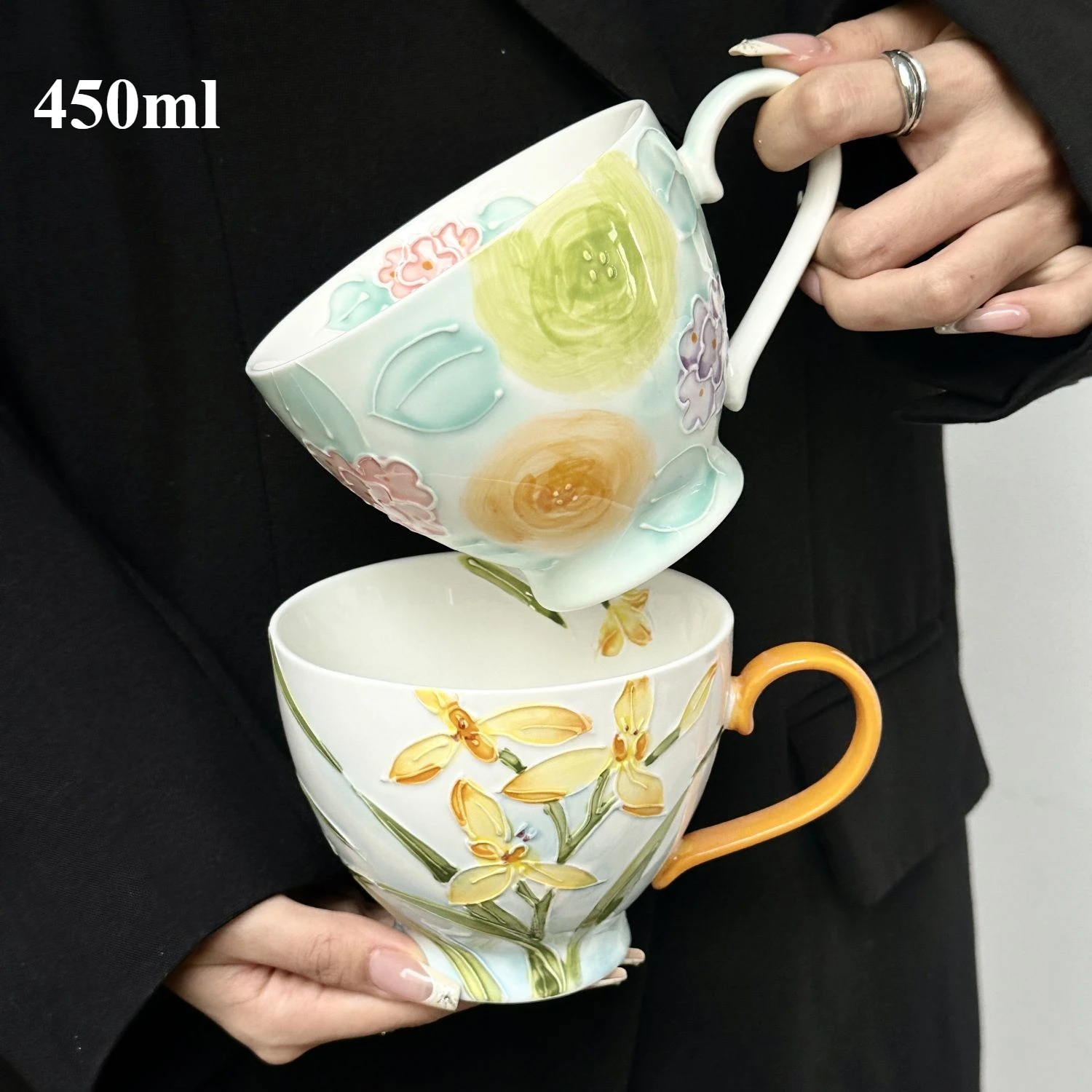 High Aesthetic Relief Flower Ceramic Mug with Spoon, Hand-painted Large Capacity Milk Coffee Mug, Office Tea Cup, Birthday Gift