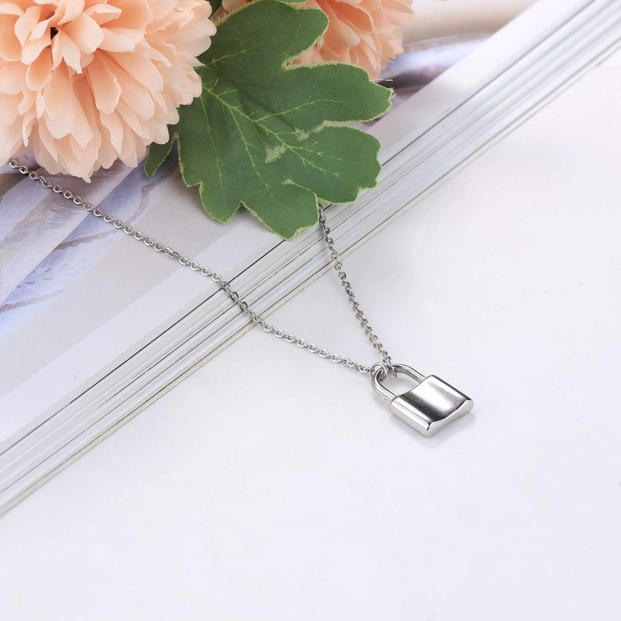 Bobisty Stainless Steel Lock Pendant Necklace for Mom Women Punk Hiphop Rock Goth Necklace Long Chain Mother\'s Day Gift With Box