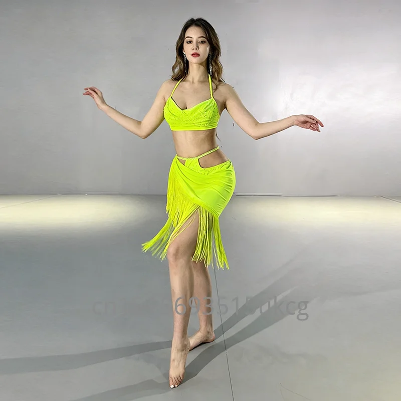 

Women Belly Dance Practice Clothes Integrated Style Tassels Rhinestone High-End Sexy Suspender Belly Dance Performance Clothes