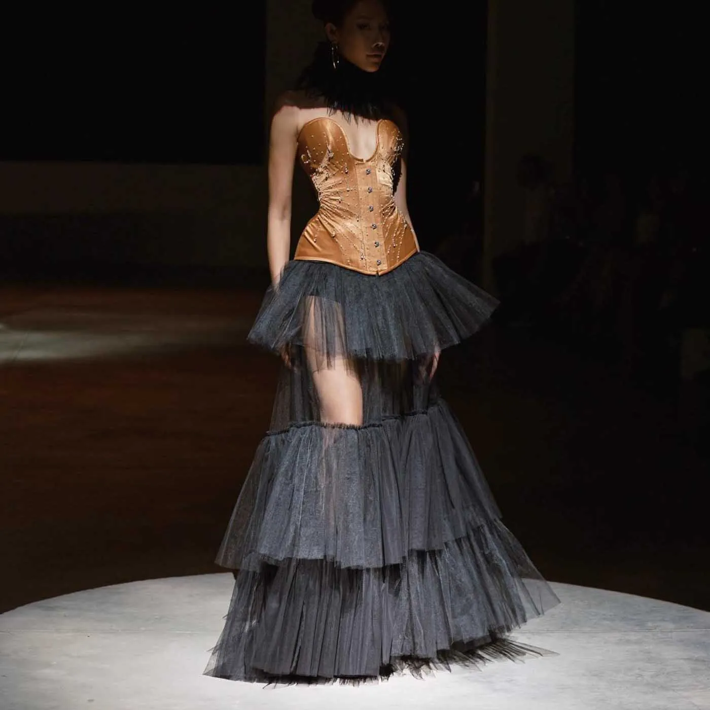 

Модная черная макси-юбка с эластичной резинкой на талии длиной до пола, многослойная сетчатая вечерняя юбка, прозрачная многоярусная юбка для красной ковровой дорожки, прозрачные юбки-пачки