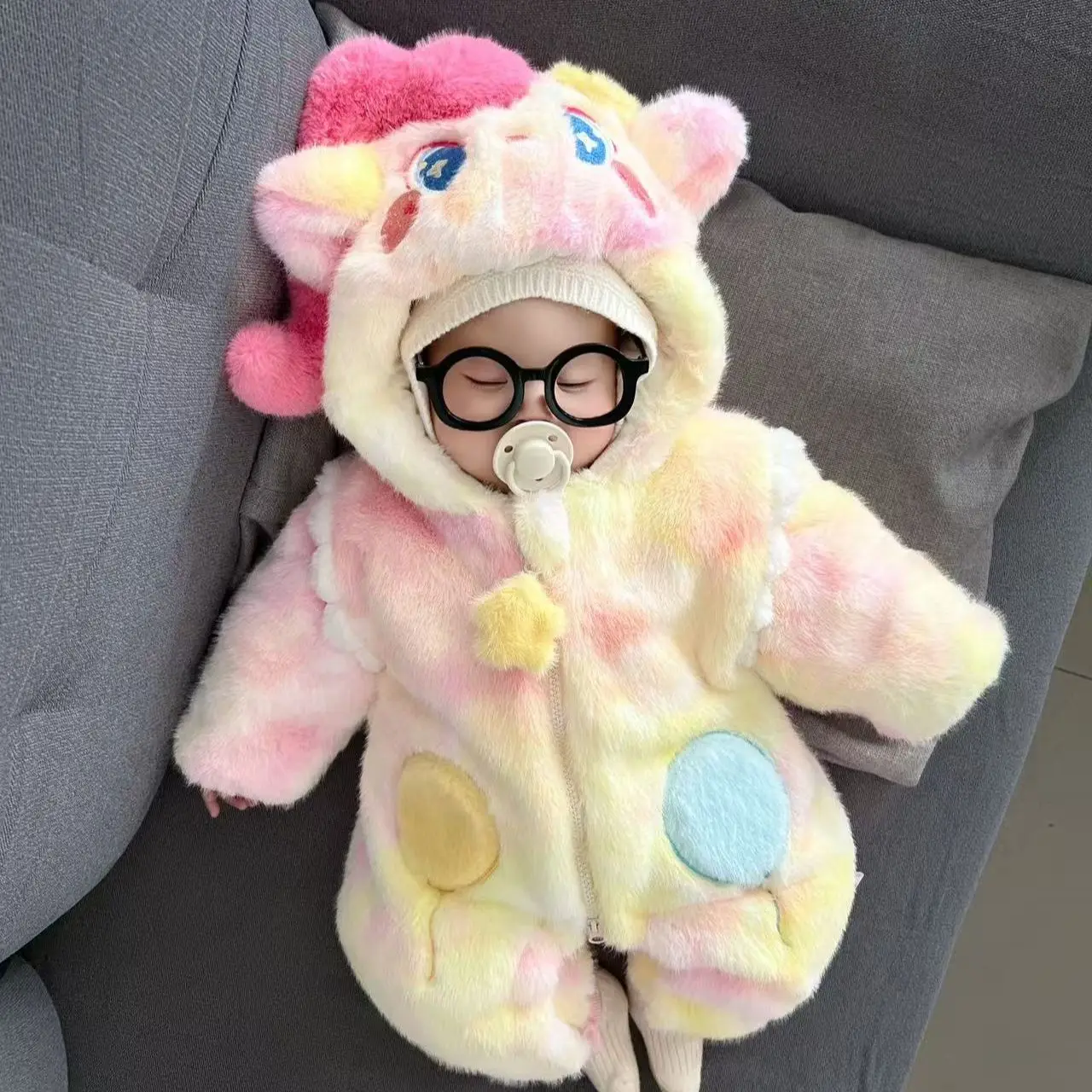 Baby Autumn Winter Clothes Warm and Thick Super Cute and Lovely Romper Baby Jumpsuit Colorful Velvet Jumpsuit